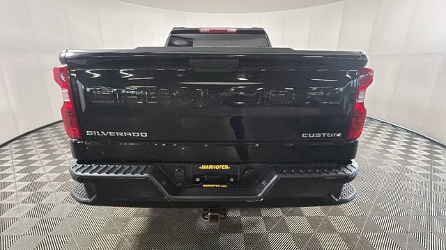 Used 2022 Chevrolet Silverado 1500 Custom AWD/4WD image 3