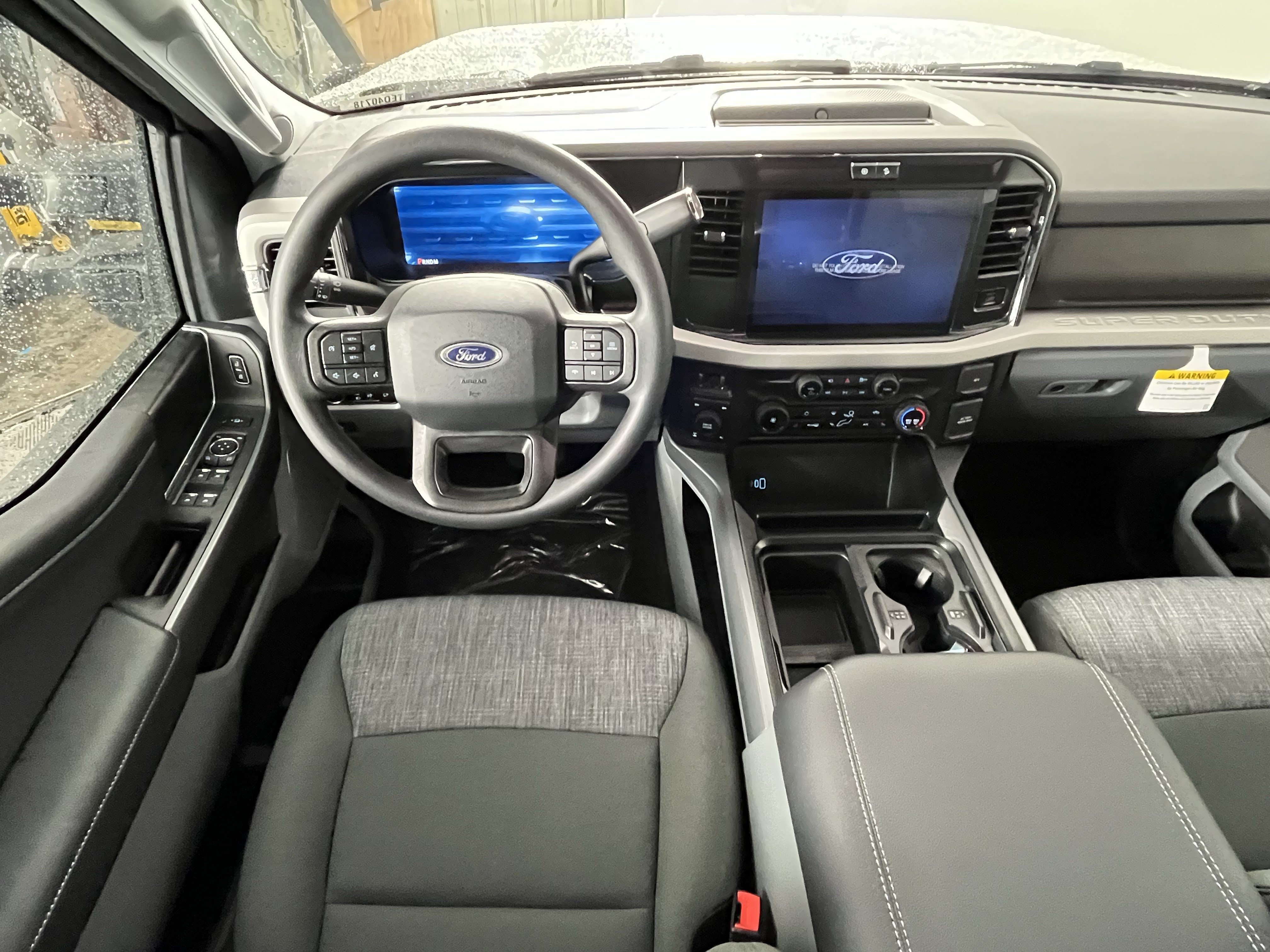 New 2026 Ford F250 XLT w/ XLT Premium Package AWD/4WD image 12