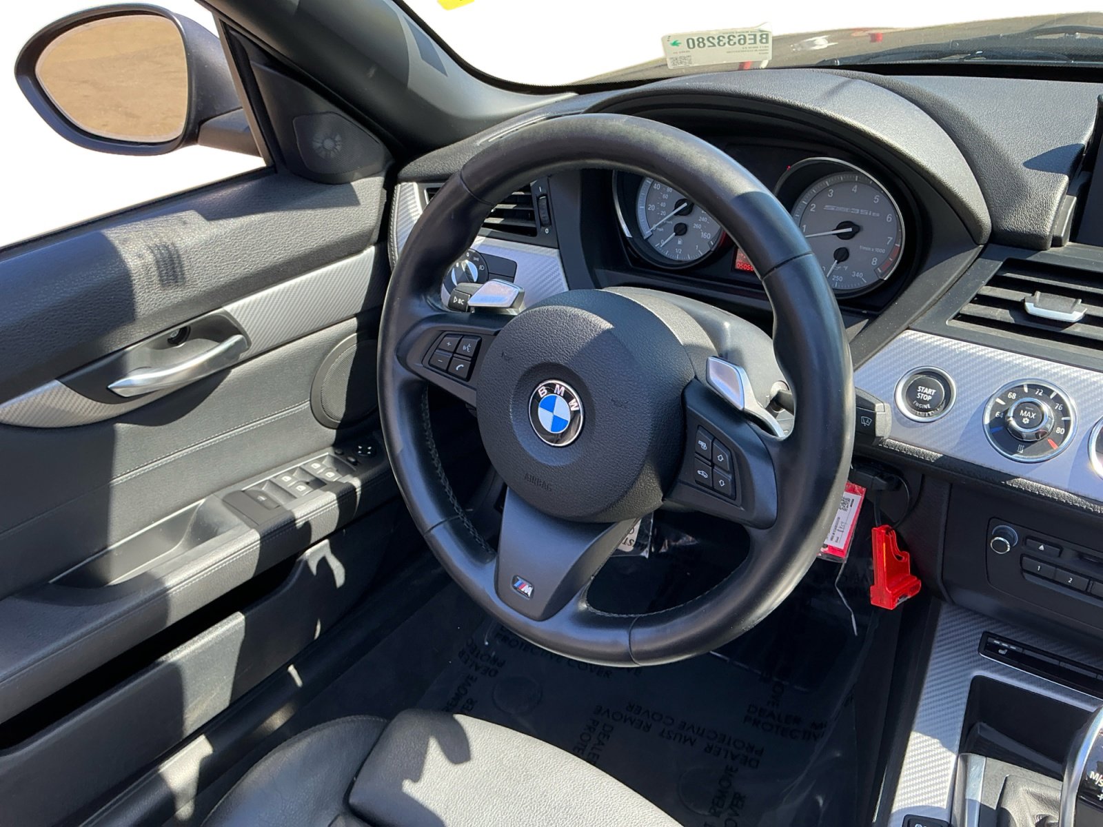 Used 2011 BMW Z4 sDrive35is image 11