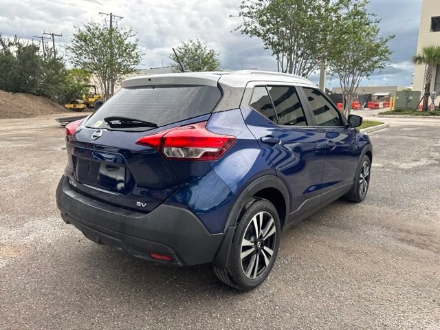 Used 2018 Nissan Kicks SV FWD image 7