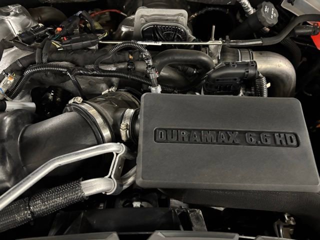 Used 2025 Chevrolet Silverado 2500 LT w/ Convenience Package image 24