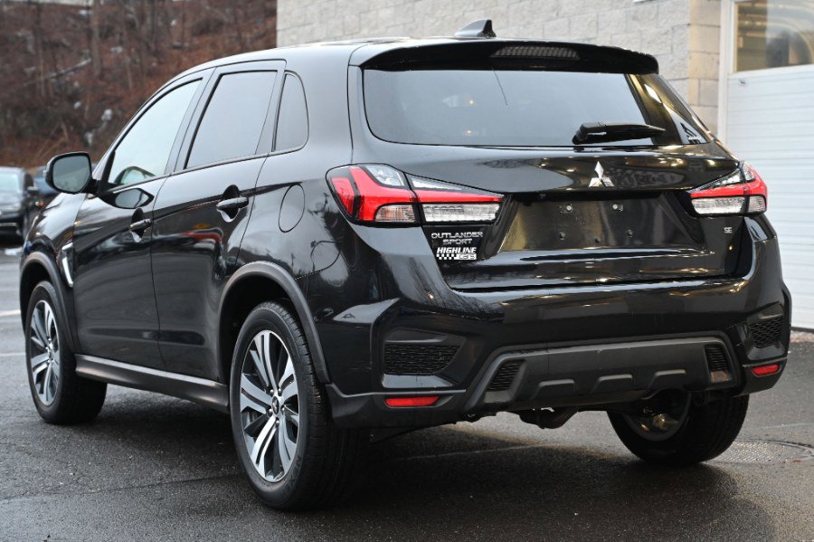 Used 2025 Mitsubishi Outlander Sport SE image 4