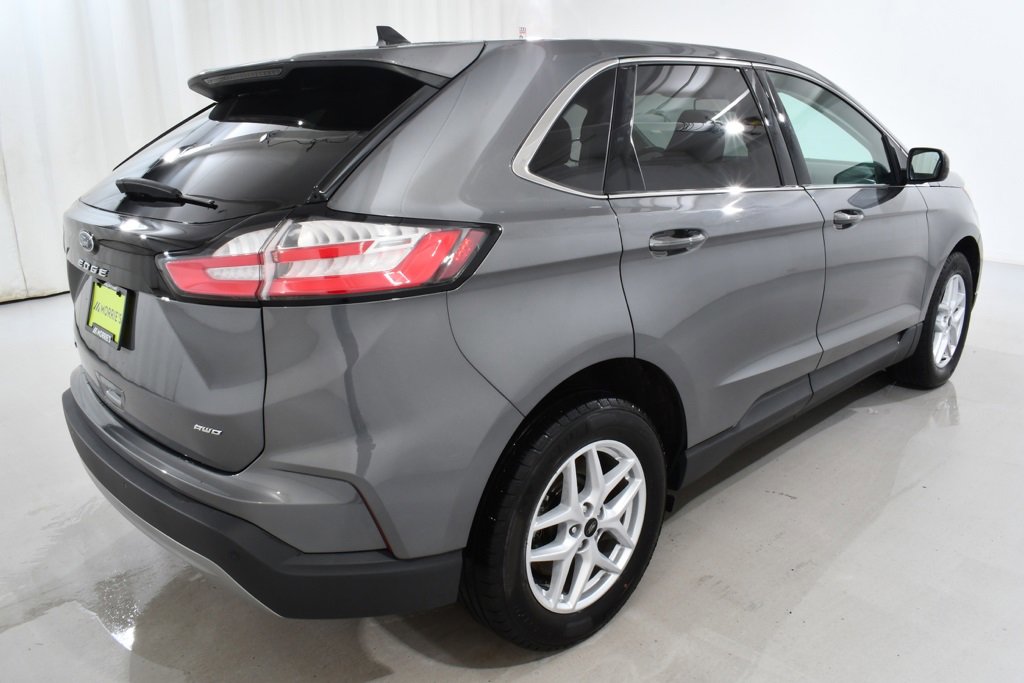 Used 2024 Ford Edge SEL w/ Convenience Package image 11
