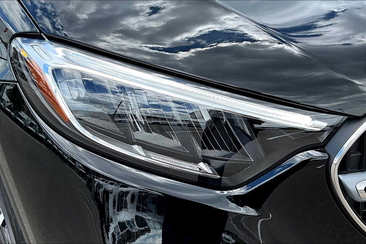 Certified 2025 Mercedes-Benz GLC 350e 4MATIC image 13