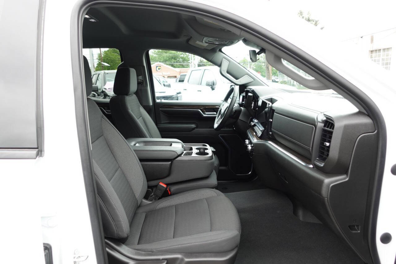 Used 2023 GMC Sierra 1500 Elevation image 31