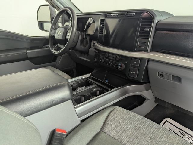 Used 2023 Ford F250 XLT w/ XLT Premium Package AWD/4WD image 23
