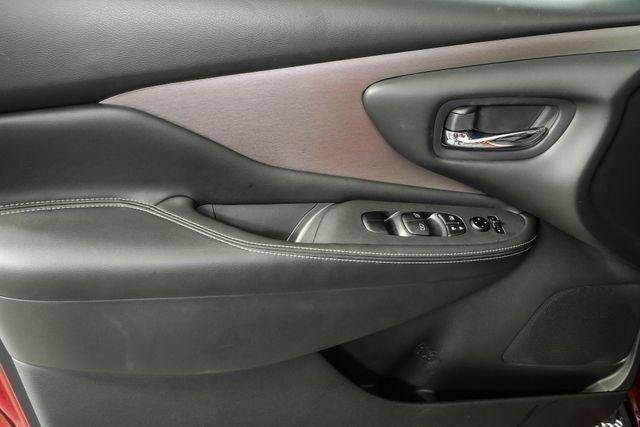 Used 2020 Nissan Murano SV FWD image 6