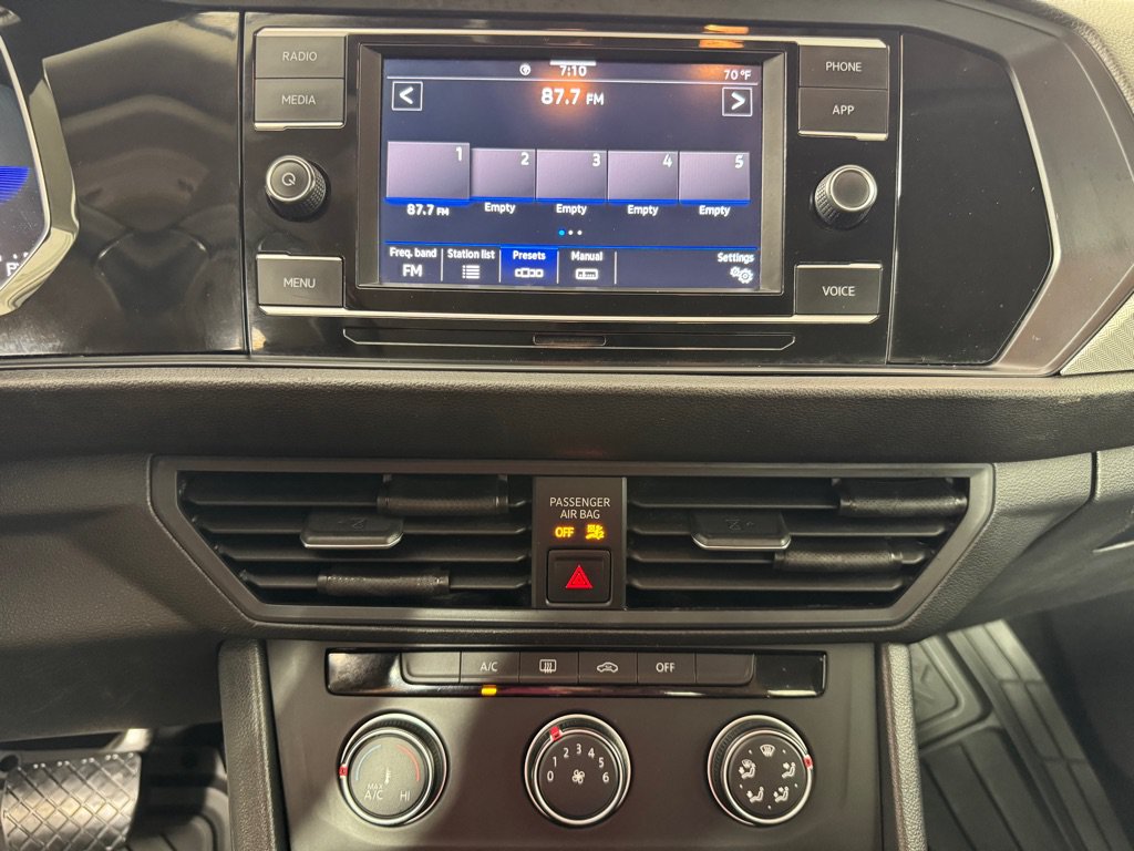Used 2022 Volkswagen Jetta S FWD image 14