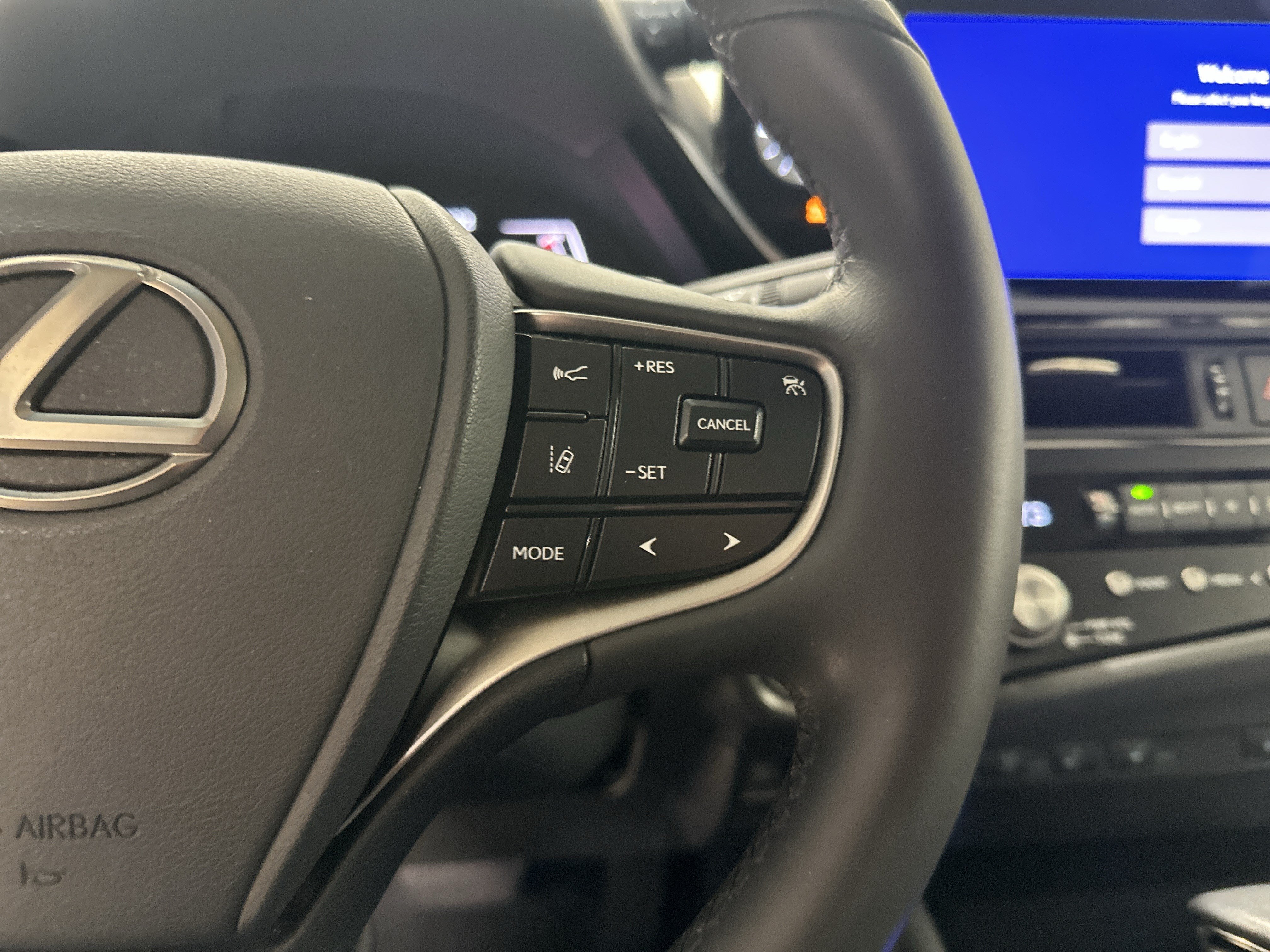 Certified 2024 Lexus ES 250 w/ Premium Package AWD/4WD image 20