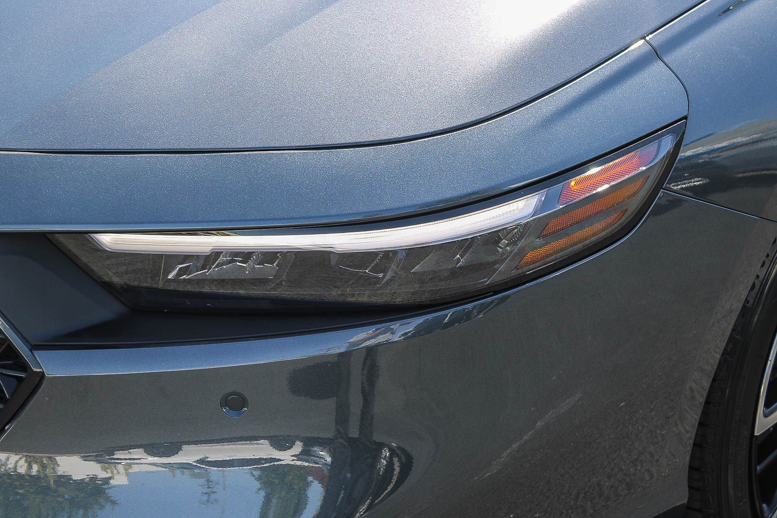 Used 2025 Honda Accord Touring image 5