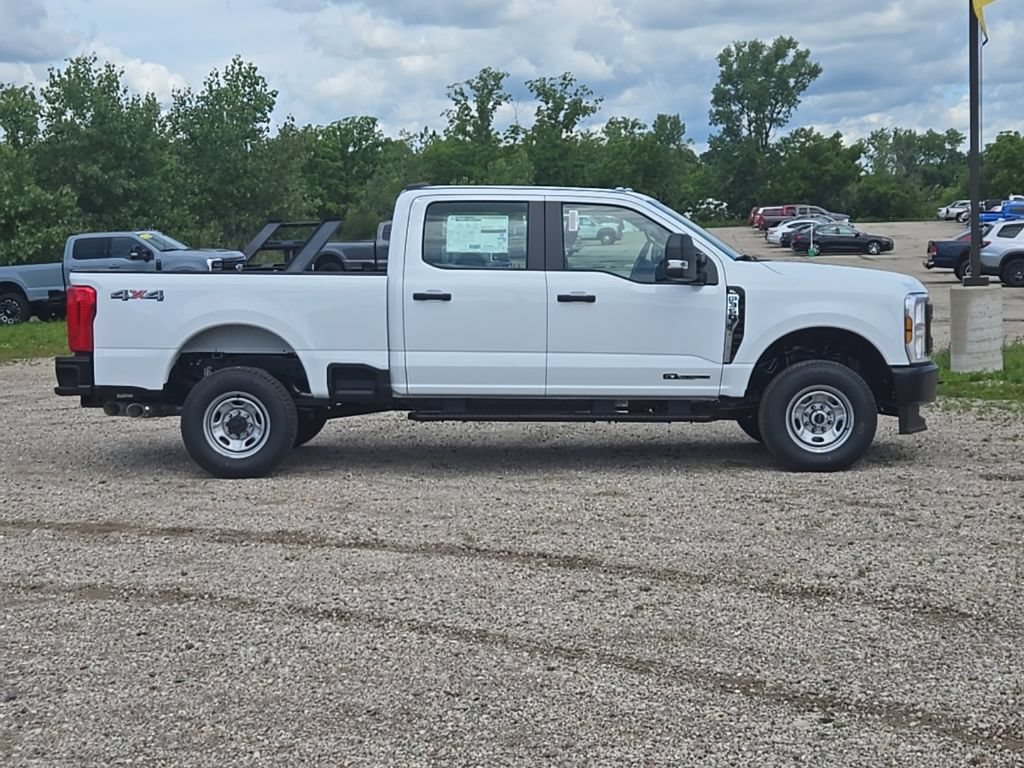 New 2026 Ford F350 XL w/ XL Driver Assist Package AWD/4WD image 2