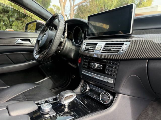 Used 2012 Mercedes-Benz CLS 63 AMG image 33