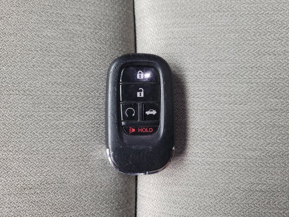 Used 2023 Honda Accord LX image 32