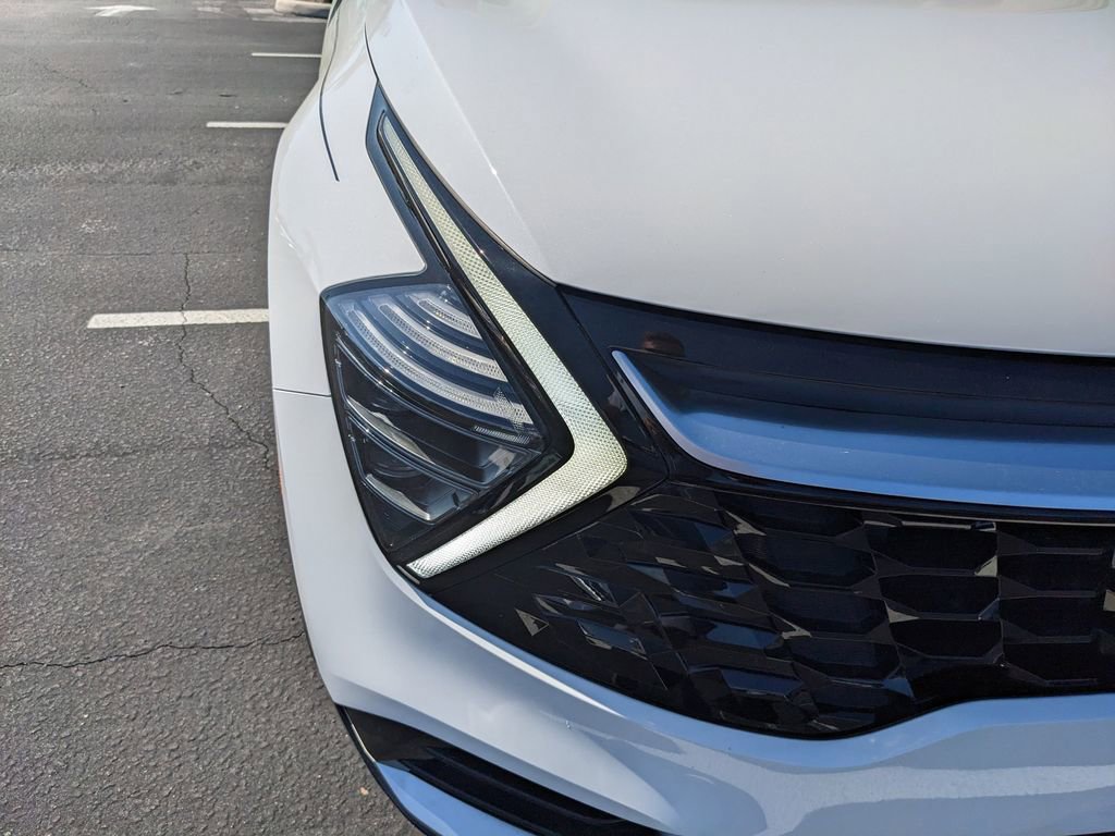 Certified 2025 Kia Sportage SX image 10