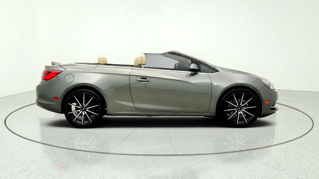 Used 2017 Buick Cascada Premium FWD image 4