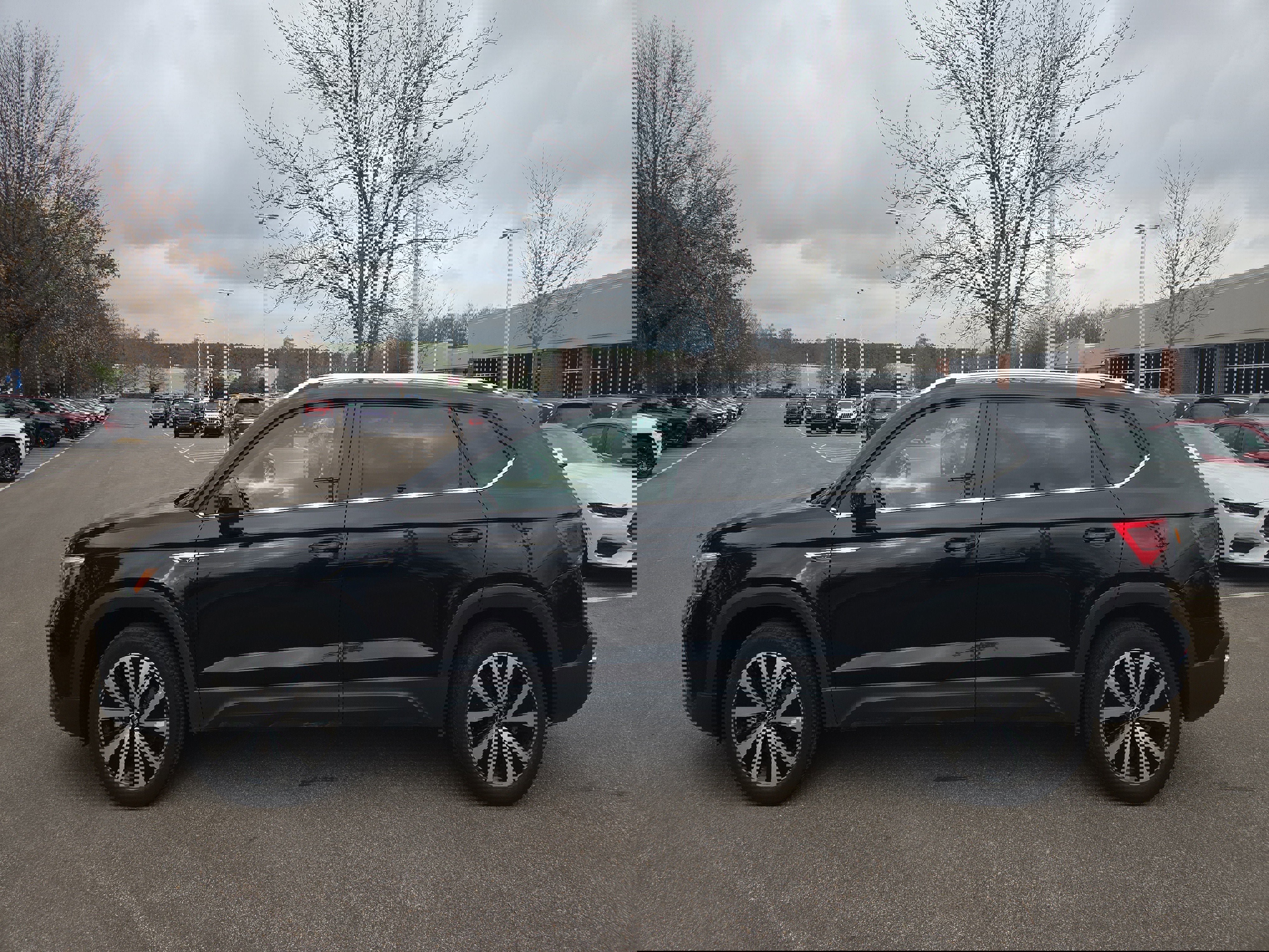 Used 2024 Volkswagen Taos SE image 2