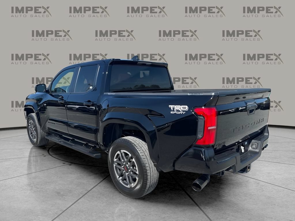 Used 2024 Toyota Tacoma TRD Sport AWD/4WD image 3