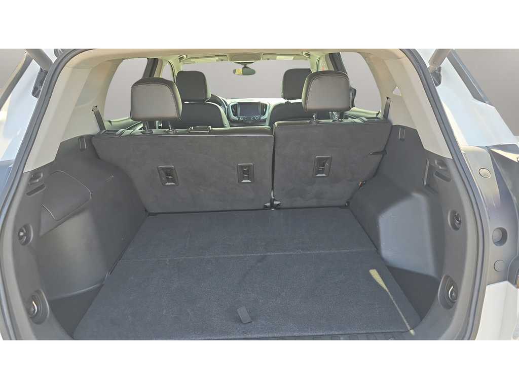 Used 2023 GMC Terrain SLT AWD/4WD image 9