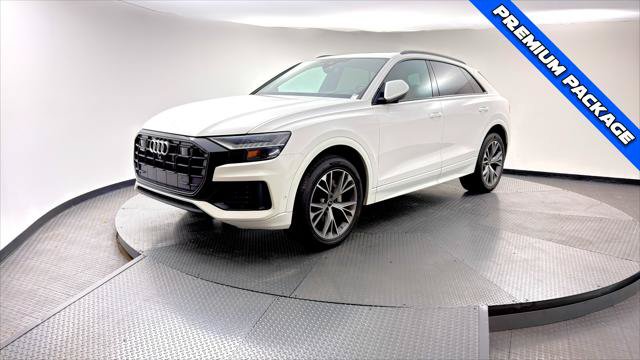 Used 2023 Audi Q8 Premium w/ Convenience Package AWD/4WD image 2