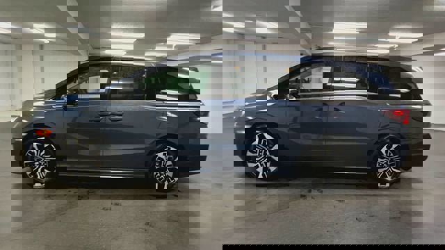 Used 2025 Honda Odyssey Elite image 5