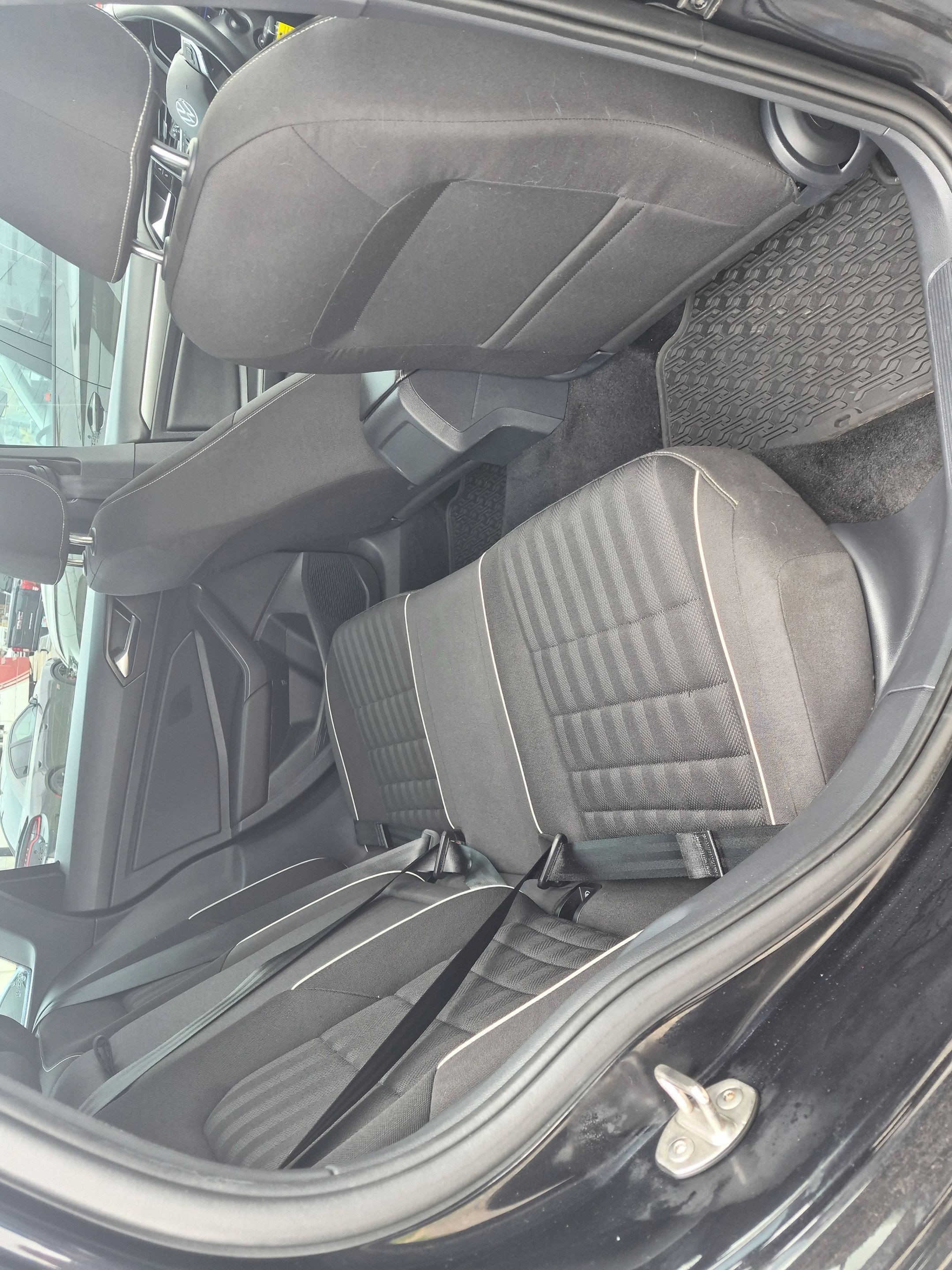 Used 2024 Volkswagen Jetta Sport FWD image 31