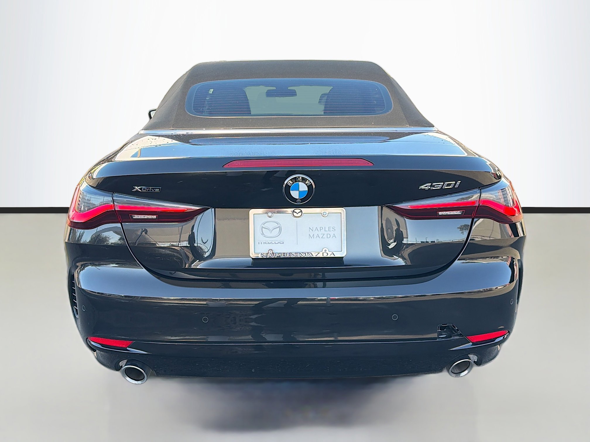 Used 2024 BMW 430i xDrive Convertible image 4