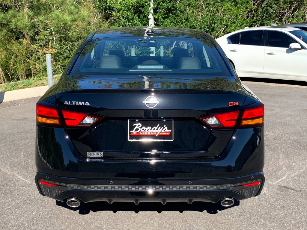 New 2025 Nissan Altima 2.5 SR image 4