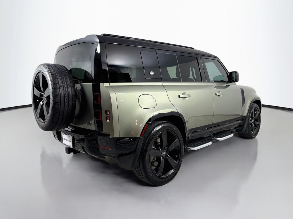 Used 2023 Land Rover Defender 110 X-Dynamic SE AWD/4WD image 5