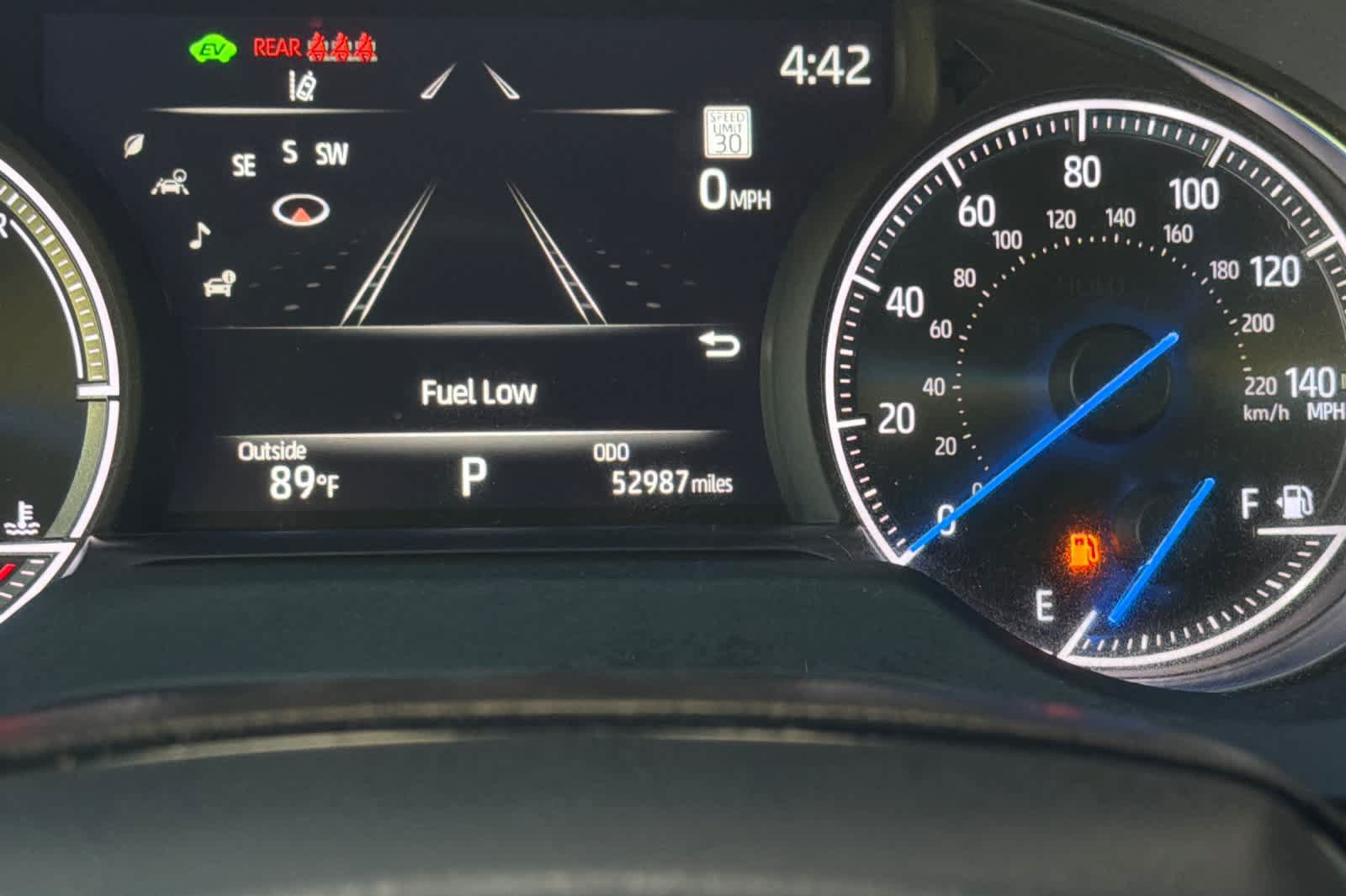Used 2022 Toyota Venza XLE AWD/4WD image 30