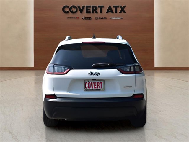 Used 2019 Jeep Cherokee Latitude w/ Popular Appearance Group image 4