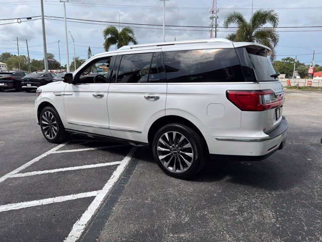 Used 2018 Lincoln Navigator Select w/ Technology Package AWD/4WD image 5