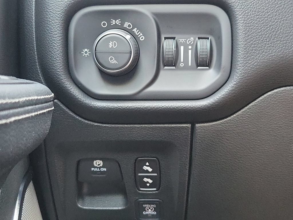 New 2026 RAM 1500 Rebel w/ Rebel Level 2 Equipment Group AWD/4WD image 24