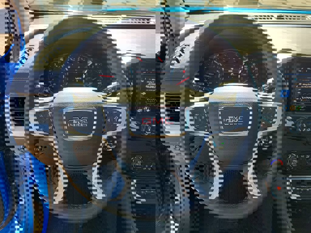 Certified 2024 GMC Terrain SLT w/ LPO, Floor Liner Package image 16