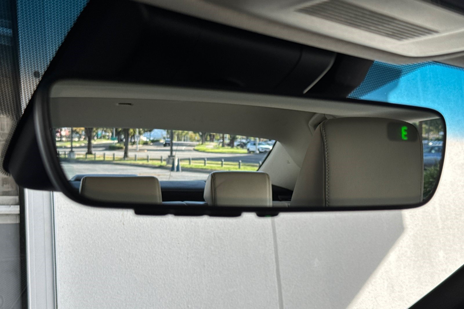 Certified 2023 Lexus ES 350 w/ Premium Package FWD image 38