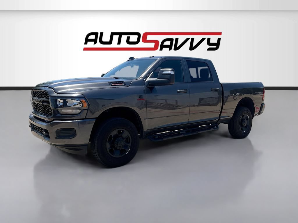 Used 2024 RAM 3500 Tradesman AWD/4WD image 3