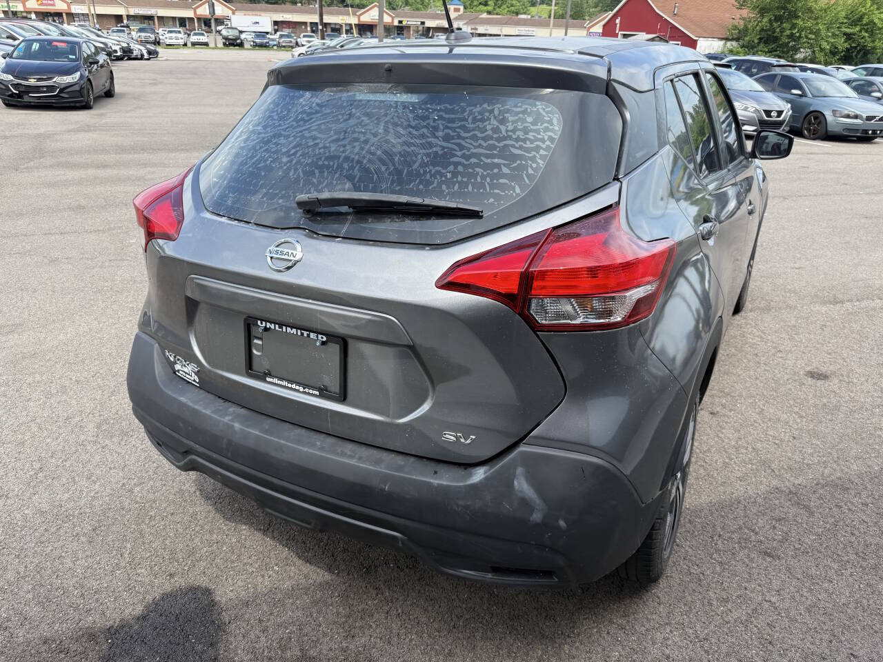 Used 2019 Nissan Kicks S FWD image 7