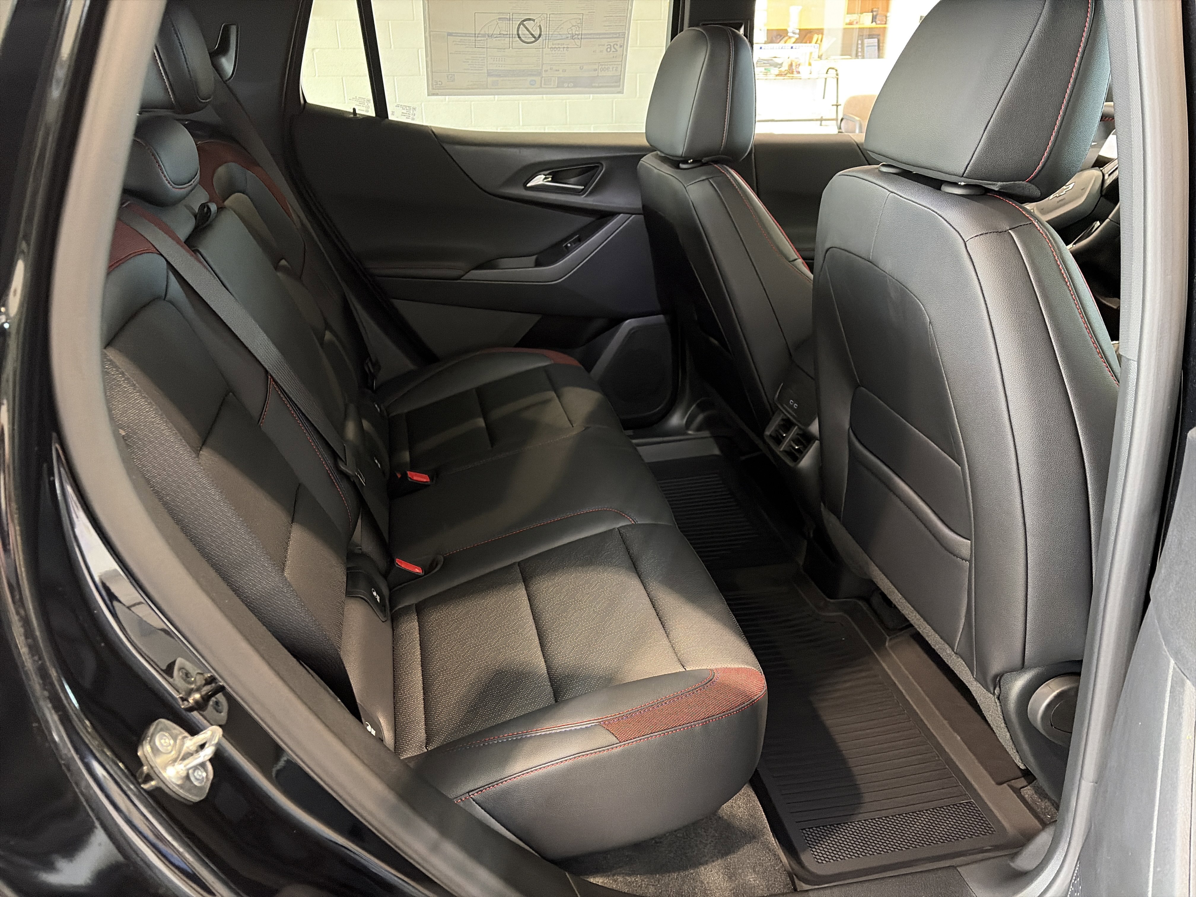 New 2026 Chevrolet Equinox RS w/ LPO, Floor Liner Package image 11