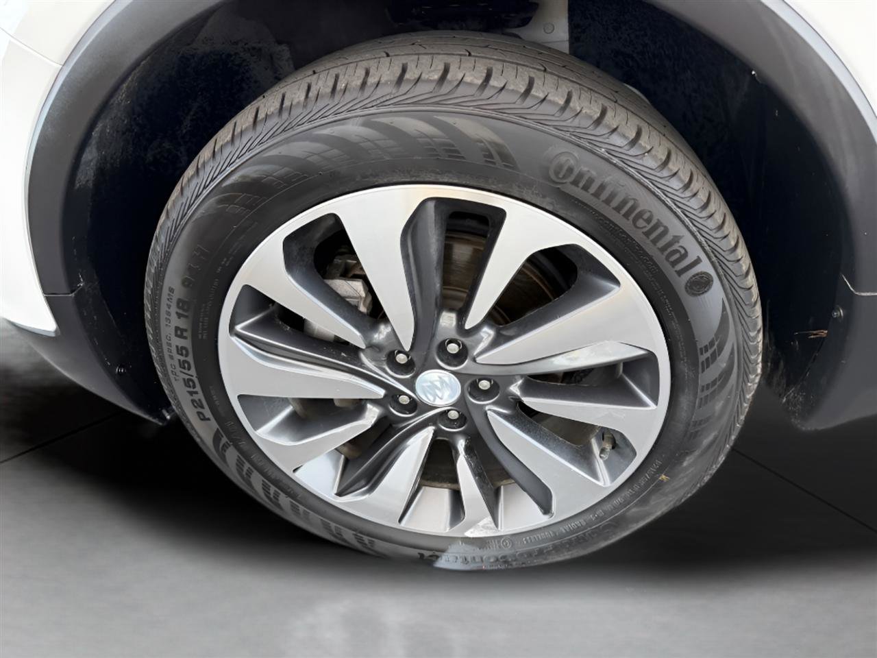 Used 2020 Buick Encore Essence image 27