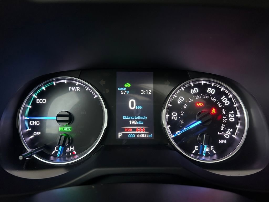 Used 2021 Toyota RAV4 XLE image 17