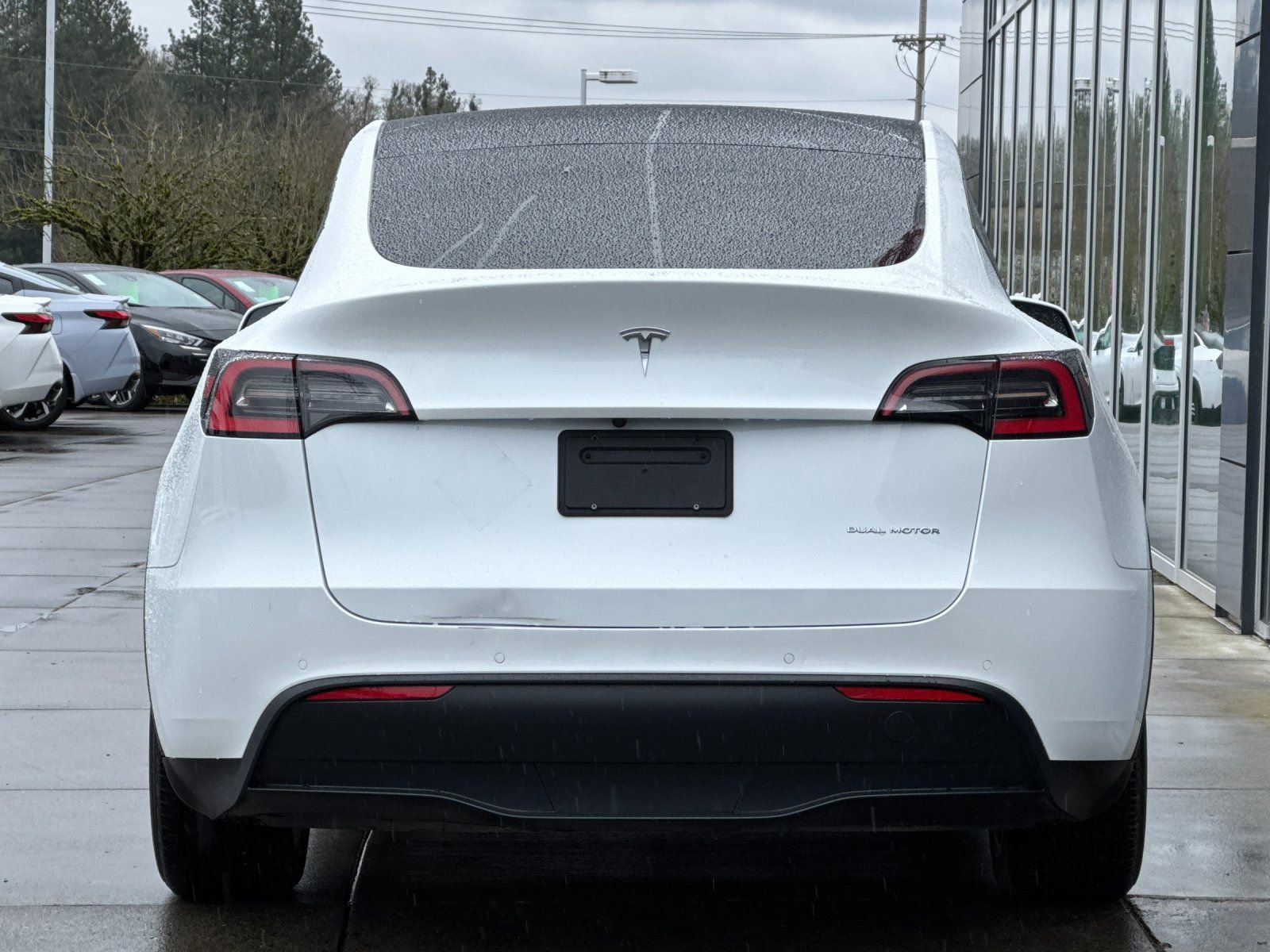 Used 2021 Tesla Model Y Long Range AWD/4WD image 4