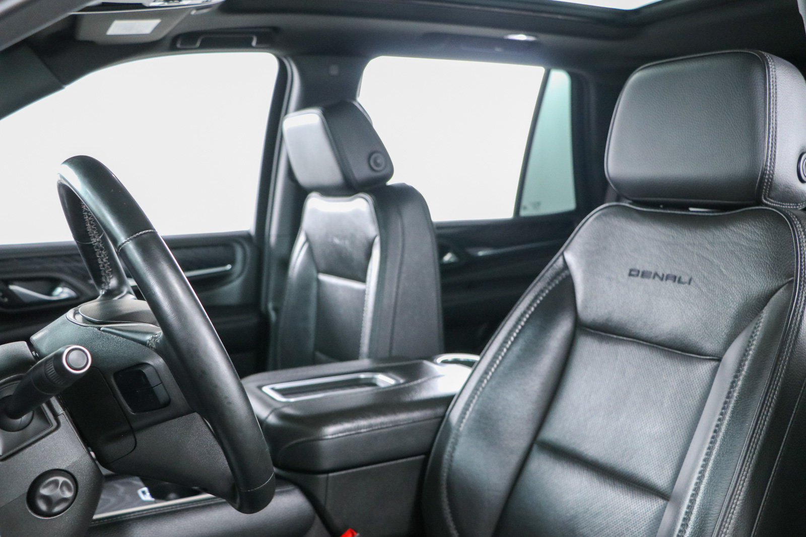 Used 2023 GMC Yukon Denali w/ Max Trailering Package AWD/4WD image 27