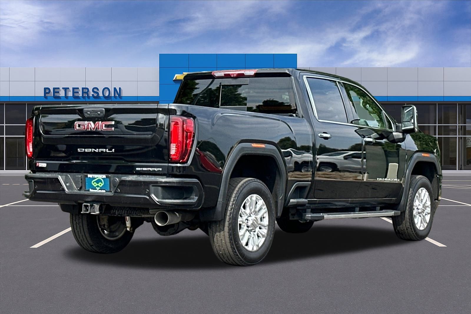 Certified 2022 GMC Sierra 3500 Denali w/ Denali Ultimate Package image 4