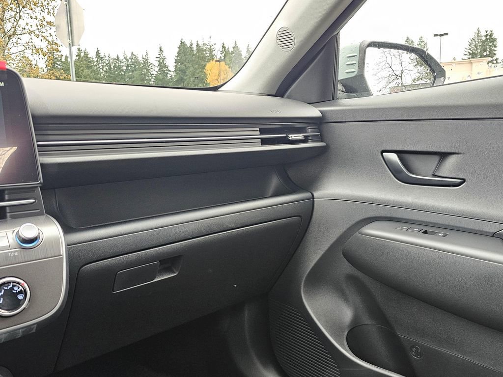 New 2026 Hyundai Kona SE AWD/4WD image 21