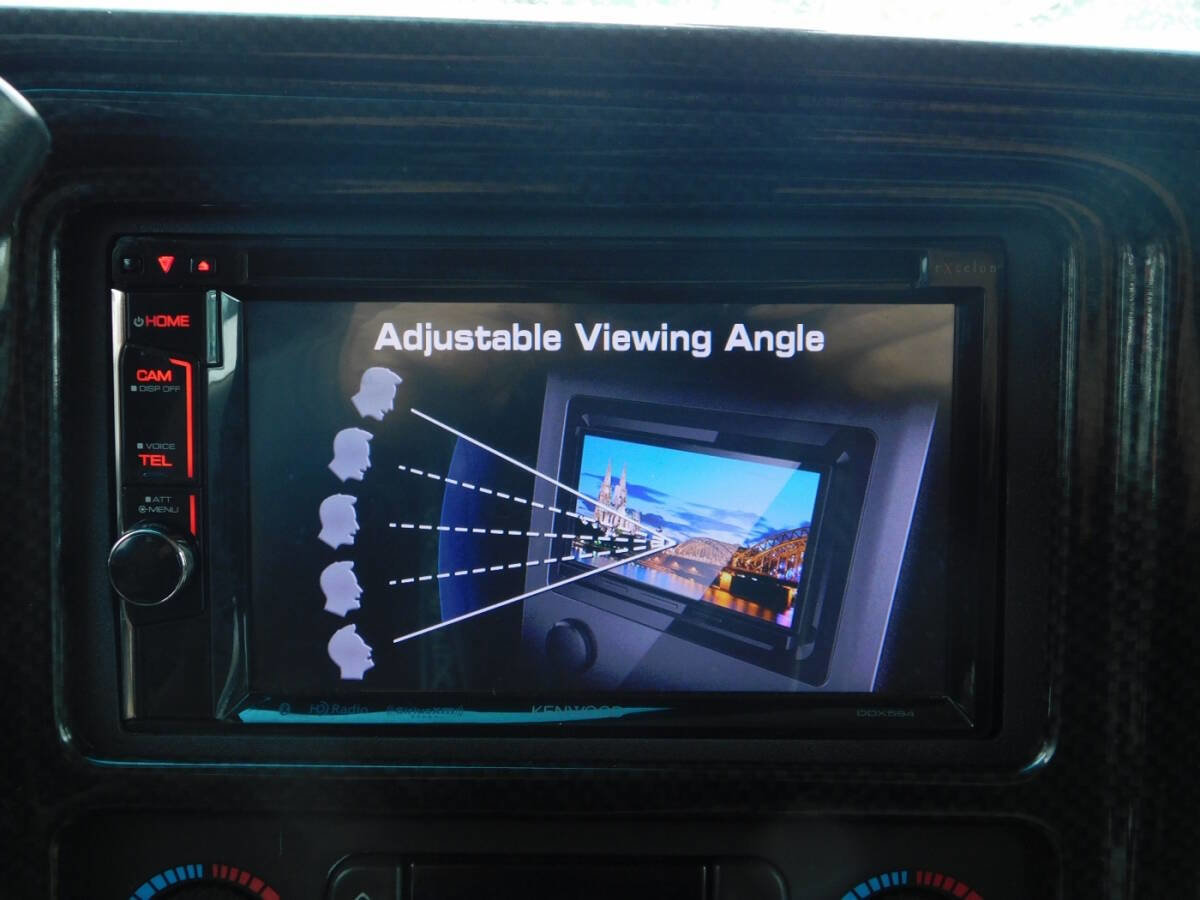 Used 2005 Chevrolet Avalanche Z71 w/ Sun And Sound Package image 13