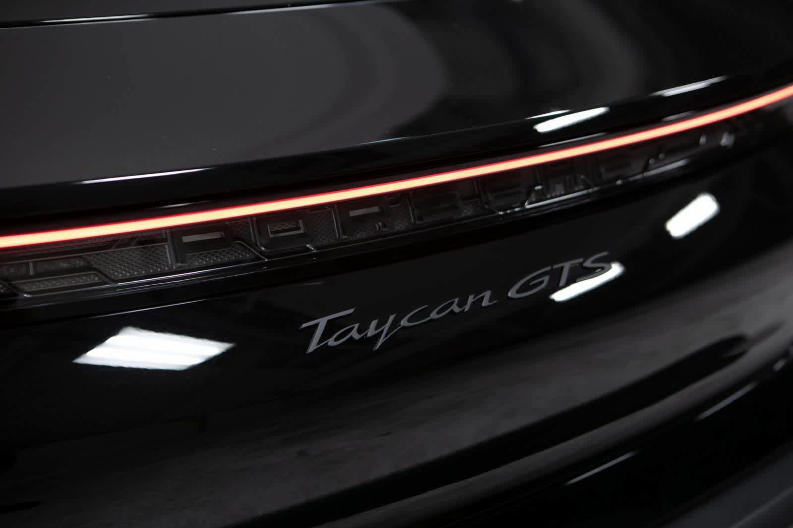 New 2026 Porsche Taycan GTS image 35