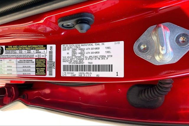 Used 2024 Toyota Tundra Limited image 40