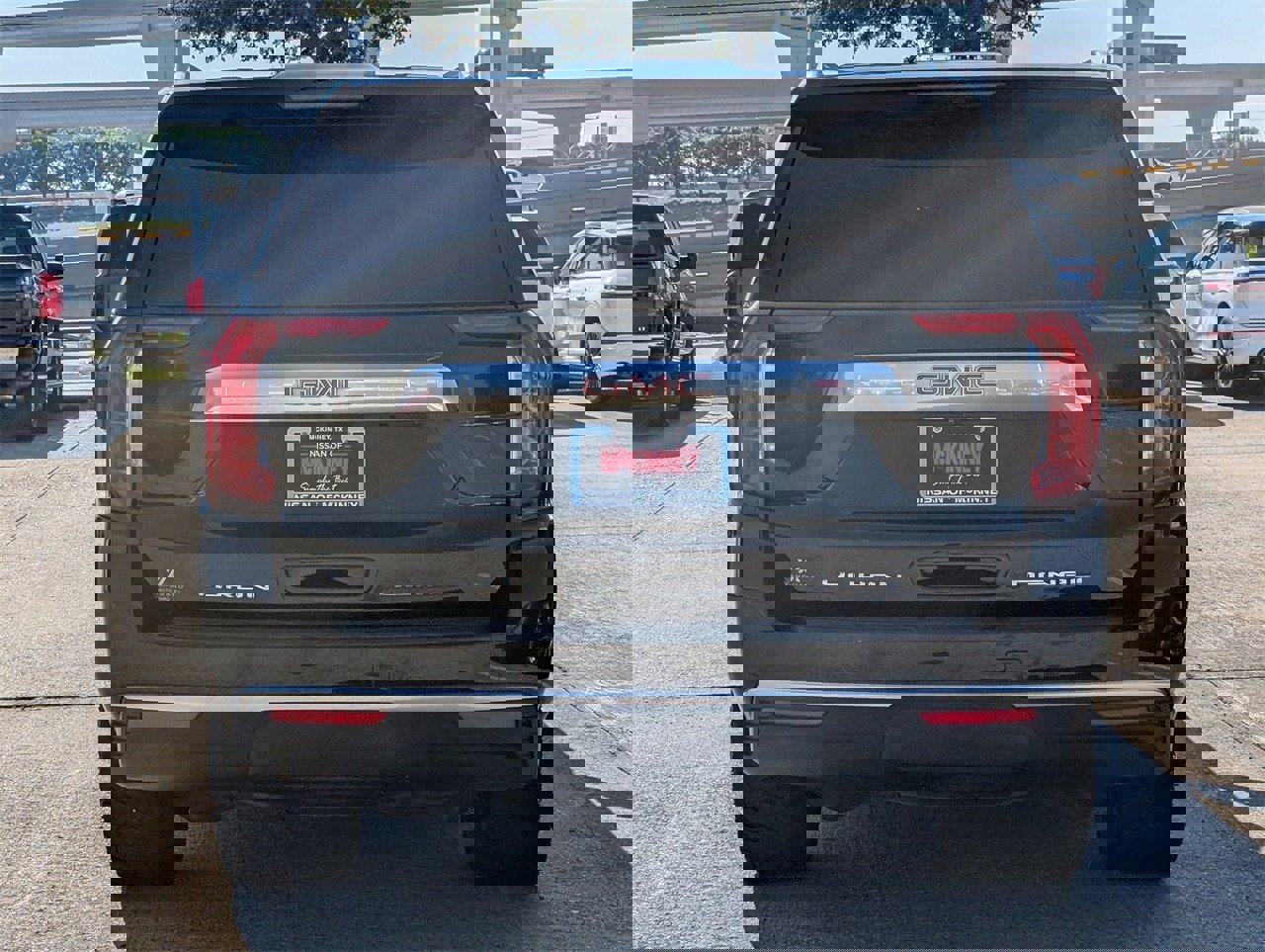 Used 2024 GMC Yukon Denali w/ Max Trailering Package image 5
