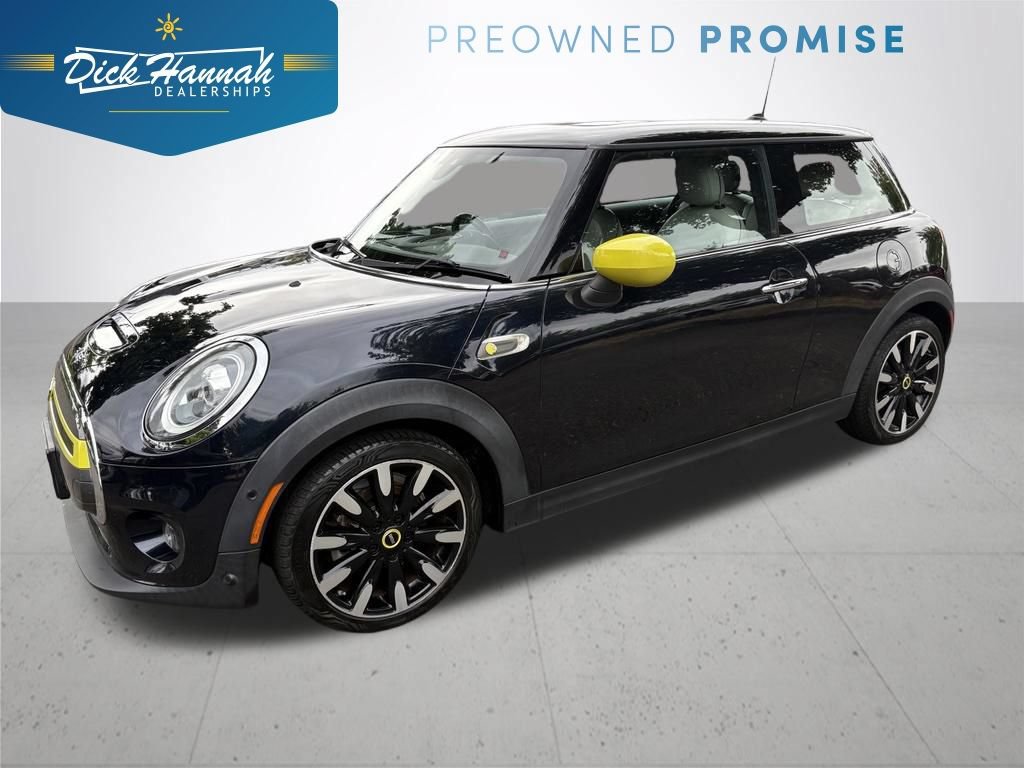 Used 2020 MINI Cooper SE w/ 8.8" Touchscreen Nav Package FWD image 1