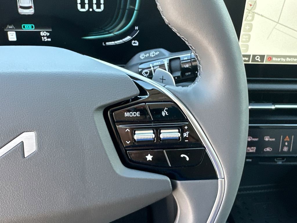 New 2026 Kia Niro SX Touring FWD image 22