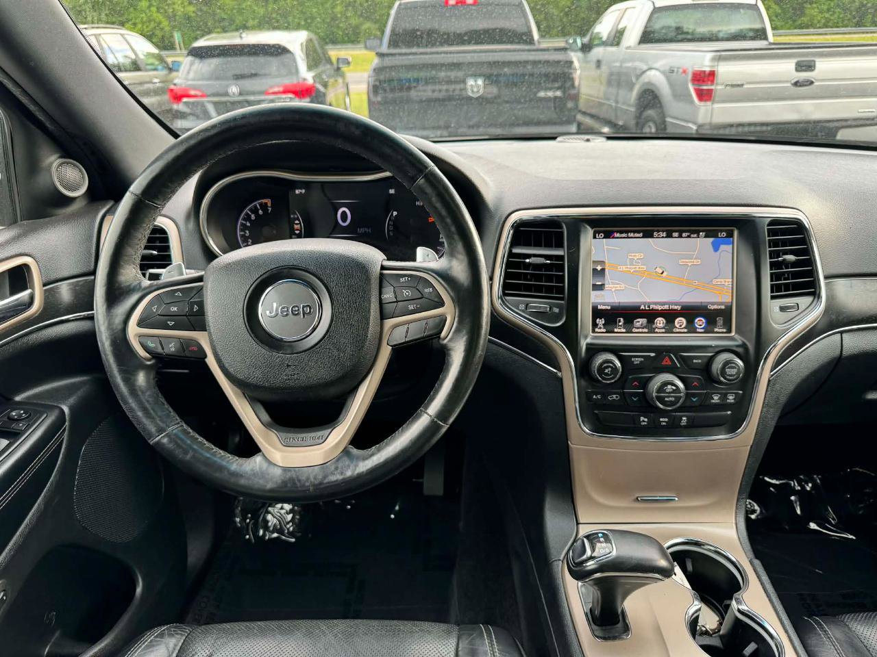 Used 2015 Jeep Grand Cherokee Limited w/ Luxury Group II AWD/4WD image 19